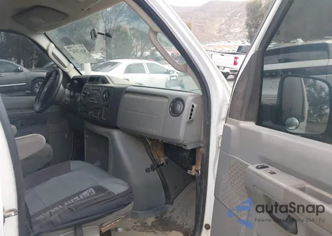 2009 Ford E-350 Super Duty Xl/Xlt from USA, damaged, VIN 1FBNE31L89DA54125